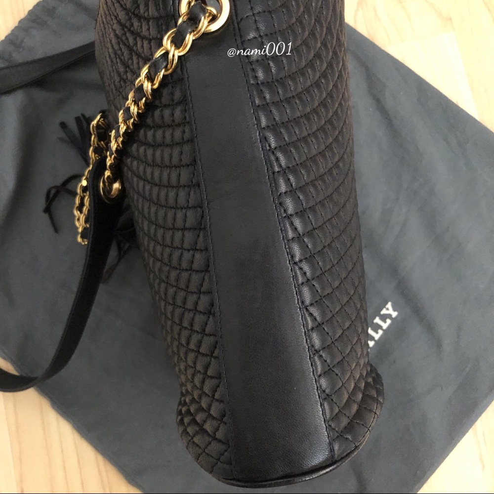 Vintage Bally Quilted Lambskin Shoulder Bag EUC - Picture 11 of 12